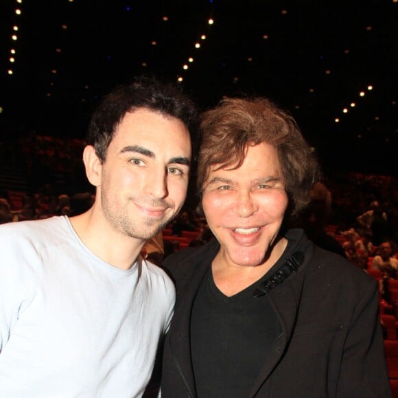 Exclusif - Jordan De Luxe, Grichka Bogdanoff (Bogdanov) - People au spectacle de Chantal Goya, "Le soulier qui vole" au Palais des Congrès à Paris le 5 octobre 2019. © Philippe Baldini/Bestimage