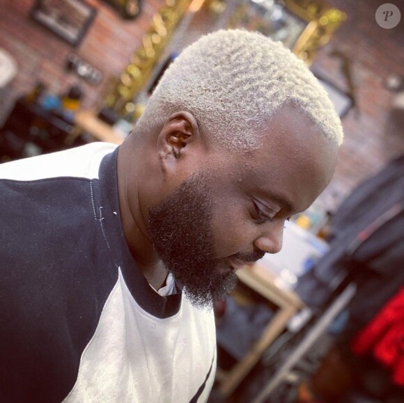 Issa Doumbia est devenu blond le 3 octobre 2019, sur Instagram