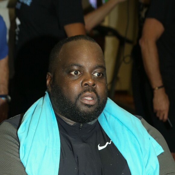 Issa Doumbia - Soirée caritative "Kettler Challenge 2016" en faveur de l'association "l'Etoile de Martin" au stade Jean Bouin à Paris le 21 novembre 2016. © CVS/Bestimage