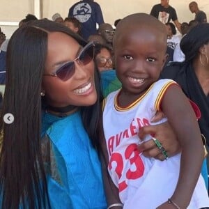 Naomi Campbell au Sénégal. Juillet 2019.