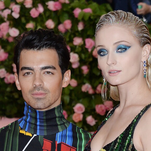 Sophie Turner et son mari Joe Jonas - Arrivées des people à la 71ème édition du MET Gala (Met Ball, Costume Institute Benefit) sur le thème "Camp: Notes on Fashion" au Metropolitan Museum of Art à New York, le 6 mai 2019