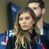 Camille Cerf : Tendres baisers avec son chéri Cyrille au Stade de France