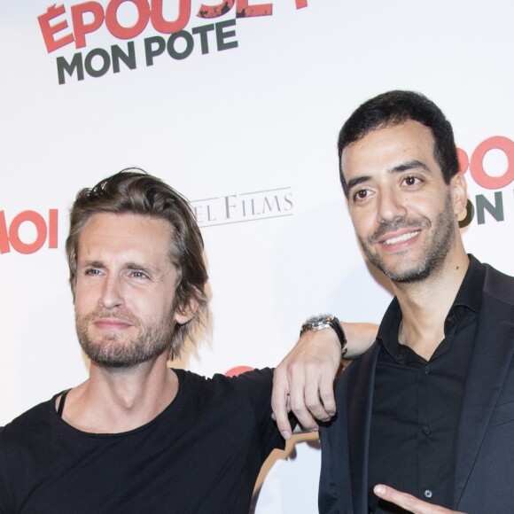 Philippe Lacheau, Tarek Boudali - Avant première du film "Epouse-moi mon Pote" à l'UGC de Bercy à Paris le 17 octobre 2017. © Pierre Perusseau/Bestimage