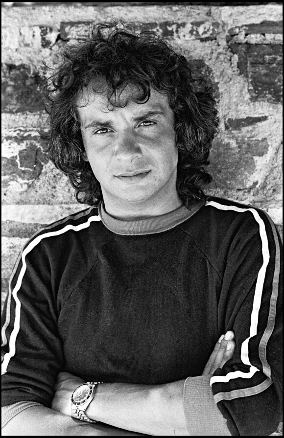Michel Sardou à Saint-Tropez en 1977