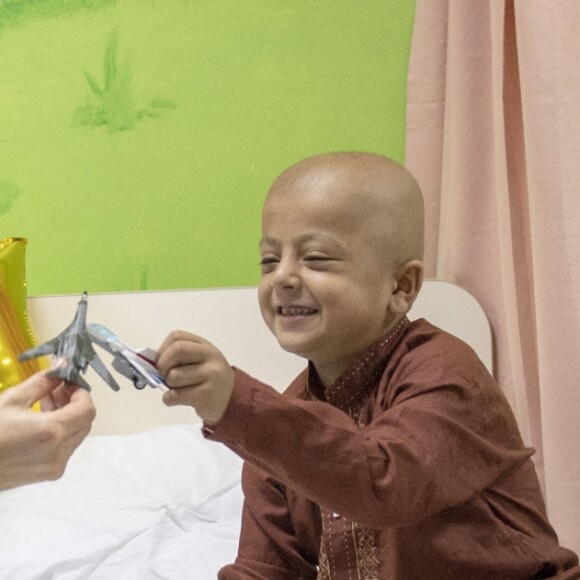 Kate Middleton et le prince William à l'hôpital Shaukat Khanum Memorial à Lahore, au Pakistan, le 17 octobre 2019.