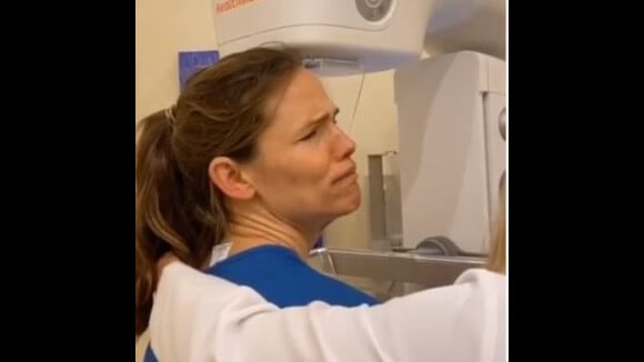 Jennifer Garner : Coquine, elle filme sa mammographie à l'hôpital