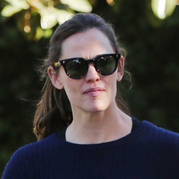 Jennifer Garner est heureuse de croiser une amie à Los Angeles le 15 octobre 2019