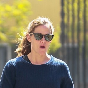 Exclusif - Jennifer Garner se rend dans le centre d'examen 'LSG Imaging' à Santa Monica pour effectuer une mamographie, le 15 octobre 2019.