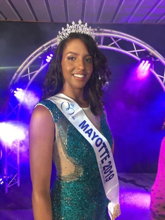 Éva Labourdère, Miss Mayotte 2019, se présentera à l'élection de Miss France 2020, le 14 décembre 2019.