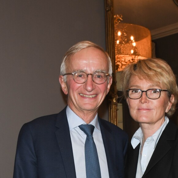 Denis Duverne et Claude Chirac lors de la première édition de la remise du prix "Line Renaud - Loulou Gasté", pour la recherche médicale, à la Maison de la Recherche à Paris. Le 25 octobre 2019 © Coadic Guirec / Bestimage