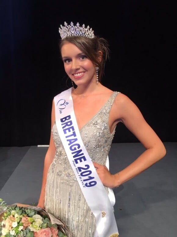 Romane Edern, Miss Bretagne 2019, se présentera à l'élection de Miss France 2020, le 14 décembre 2019.