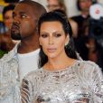 Kim Kardashian et son mari Kanye West - Soirée Costume Institute Benefit Gala 2016 (Met Ball) sur le thème de "Manus x Machina" au Metropolitan Museum of Art à New York, le 2 mai 2016. © Charles Guerin/Bestimage
