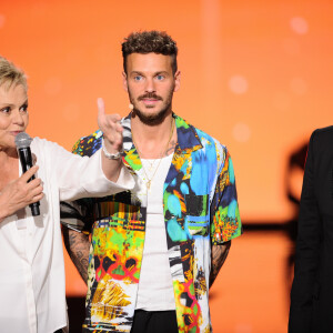 Exclusif - Muriel Robin, Matt Pokora (M.Pokora) et Nikos Aliagas - Enregistrement de l'émission TV "La Chanson Secrète 3", qui sera diffusée le vendredi 1er novembre à 21h00 sur TF1. Après le succès de la première édition, "La Chanson Secrète", présentée par N.Aliagas et produite par DMLS TV, revient sur TF1. 10 artistes ne savent rien de ce qui va se passer pour eux ! Ils ont accepté de jouer le jeu, de se laisser totalement surprendre, émouvoir, parfois même déstabiliser car ils vont découvrir en même temps que les téléspectateurs une surprise : une chanson qui leur rappelle un souvenir important de leur vie revisitée et réinterprétée par un artiste. Les téléspectateurs seront aux premières loges pour vivre ces moments d'intimité musicale rare. Et, en bonus, de nombreux invités inattendus et des proches de l'artiste assis dans le fauteuil viendront l'émouvoir. Le 25 juin 2019 © Gaffiot-Perusseau / Bestimage