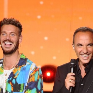 Exclusif - Muriel Robin, Matt Pokora (M.Pokora), Nikos Aliagas et Francis Renaud - Enregistrement de l'émission TV "La Chanson Secrète 3", qui sera diffusée le vendredi 1er novembre à 21h00 sur TF1. Après le succès de la première édition, "La Chanson Secrète", présentée par N.Aliagas et produite par DMLS TV, revient sur TF1. 10 artistes ne savent rien de ce qui va se passer pour eux ! Ils ont accepté de jouer le jeu, de se laisser totalement surprendre, émouvoir, parfois même déstabiliser car ils vont découvrir en même temps que les téléspectateurs une surprise : une chanson qui leur rappelle un souvenir important de leur vie revisitée et réinterprétée par un artiste. Les téléspectateurs seront aux premières loges pour vivre ces moments d'intimité musicale rare. Et, en bonus, de nombreux invités inattendus et des proches de l'artiste assis dans le fauteuil viendront l'émouvoir. Le 25 juin 2019 © Gaffiot-Perusseau / Bestimage