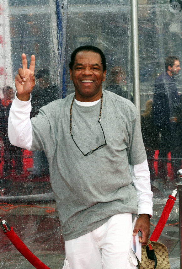 John Witherspoon, connu notamment pour son rôle de 'Pops' dans la sitcom Les Frères Wayans, est mort à 77 ans le 31 octobre 2019.