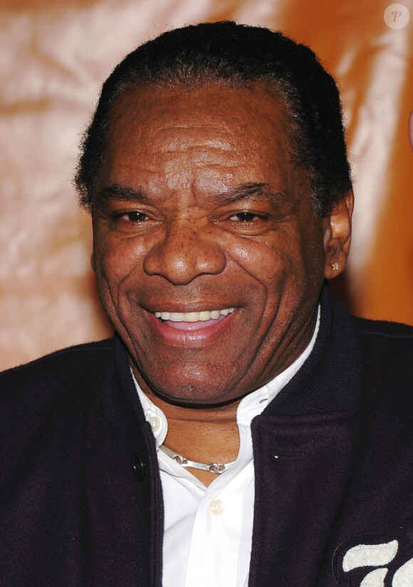 John Witherspoon, connu notamment pour son rôle de 'Pops' dans la sitcom Les Frères Wayans, est mort à 77 ans le 31 octobre 2019.