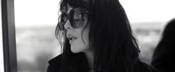 The Penelopes et Isabelle Adjani - Meet Me By The Gates