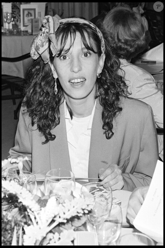 L'actrice Anémone à la soirée "Les Cannes" au Palace le 9 juin 1984