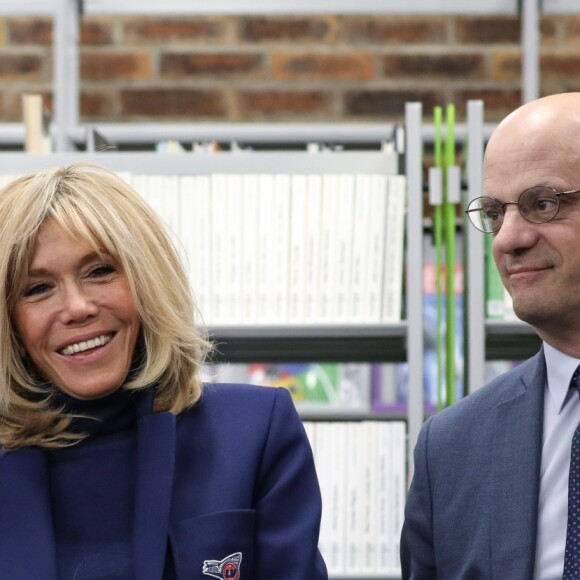 Brigitte Macron, Adrien Taquet secrétaire d'État auprès de la ministre des Solidarités et de la santé, Jean-Michel Blanquer, ministre de l'Éducation nationale et de la Jeunesse - Brigitte Macron se rend au collège Chaptal pour la 5ème Journée nationale de lutte contre le harcèlement à l'école à Paris VIII, le 7 novembre 2019. En présence de d'A.Taquet secrétaire d'État auprès de la ministre des Solidarités et de la santé, J.M.Blanquer, ministre de l'Éducation nationale et de la Jeunesse et J.d'Hauteserre, maire du 8ème Arrondissement de Paris. © Stephane Lemouton / Bestimage