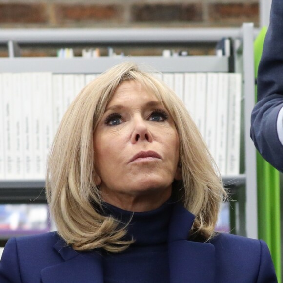 Brigitte Macron, Adrien Taquet secrétaire d'État auprès de la ministre des Solidarités et de la santé - Brigitte Macron se rend au collège Chaptal pour la 5ème Journée nationale de lutte contre le harcèlement à l'école à Paris VIII, le 7 novembre 2019. En présence de d'A.Taquet secrétaire d'État auprès de la ministre des Solidarités et de la santé, J.M.Blanquer, ministre de l'Éducation nationale et de la Jeunesse et J.d'Hauteserre, maire du 8ème Arrondissement de Paris. ©Stephane Lemouton / Bestimage