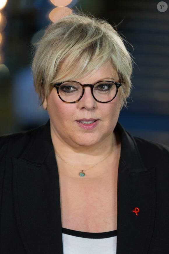 Exclusif - Laurence Boccolini - Backstage de l'enregistrement de l'émission "La télé chante pour le Sidaction" aux Folies Bergère à Paris.