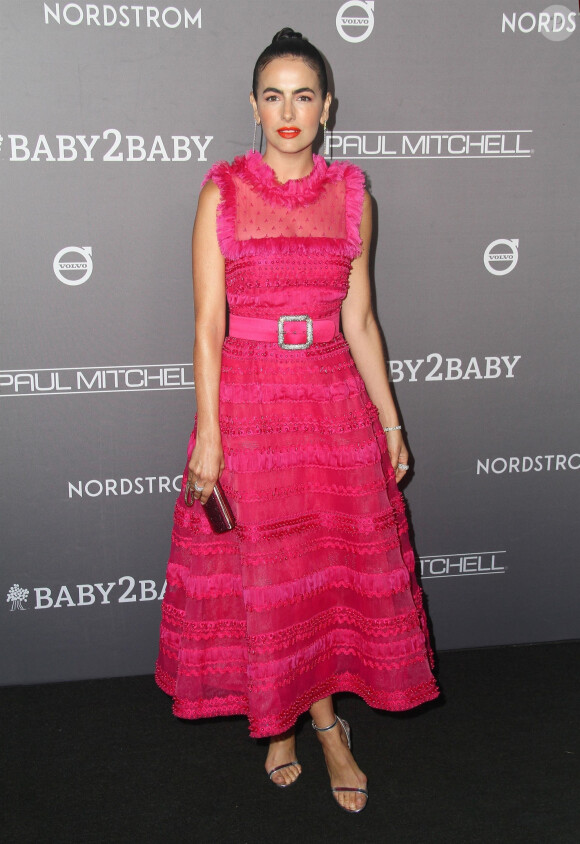 Camilla Belle assiste au gala 2019 de la fondation Baby2Baby à 3Labs. Culver City, Los Angeles, le 9 novembre 2019.