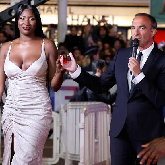 Aya Nakamura et Nikos Aliagas - 21ème édition des NRJ Music Awards au Palais des festivals à Cannes le 9 novembre 2019. © Dominique Jacovides/Bestimage