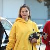 Exclusif - Selena Gomez fait du shopping avec des amis à Los Angeles, le 6 novembre 2019.