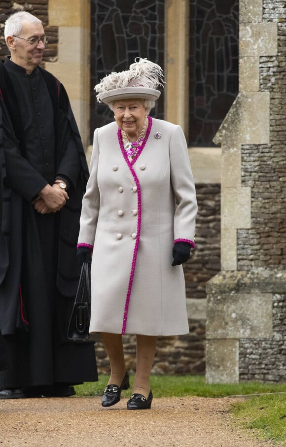 La reine Elisabeth II d'Angleterre - La famille royale assiste à la messe de Noël à Sandringham le 25 décembre 2018.