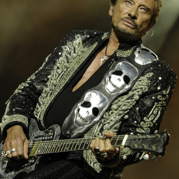 Johnny Hallyday sur la scène du Festival Les Vieilles Charrues, à Carhaix-Plouguer. Le 20 juillet 2006. @DS/ABACAPRESS.COM