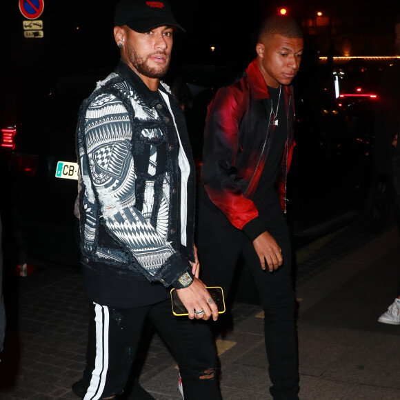 Exclusif - Neymar Jr, Kylian Mbappé - Arrivées et sorties au Lutetia "Pop Up" club où Cindy Bruna célèbre ses 25 ans, Paris le 28 septembre 2019. © Perusseau - Da Silva / Bestimage
