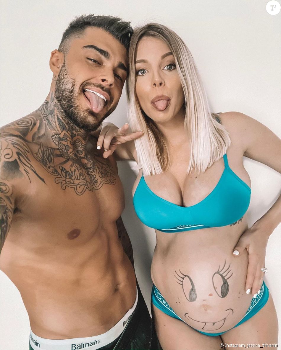 Jessica Thivenin Enceinte Troisième Bébé Jessica Thivenin enceinte, au côté de son mari Thibault, le 24 septembre  2019 - Purepeople
