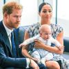 Le prince Harry et Meghan Markle présentent leur fils Archie à Desmond Tutu à Cape Town, Afrique du Sud le 25 septembre 2019.