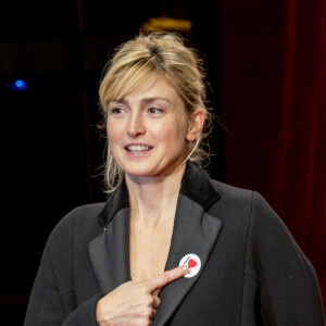 Julie Gayet - Cérémonie de clôture du Festival Lumière 2019 à Lyon le 20 octobre 2019. © Sandrine Thesillat/Panoramic/Bestimage