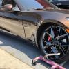 Exclusif - Jeremy Meeks endommage sa nouvelle voiture, une Fisker Revero d'une valeur de 130 000 dollars. Los Angeles, le 24 juin 2019.