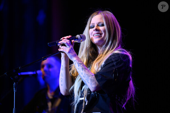 Avril Lavigne en concert pendant le ''Live In The Vineyard'' au théâtre Uptown à Napa en Californie, le 1er novembre 2019. © Imagespace / Zuma Press / Bestimage