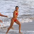 Exclusif - Channing Tatum et sa femme Jenna Dewan s'amusent sur la plage à Hawaï, le 16 février 2017.
