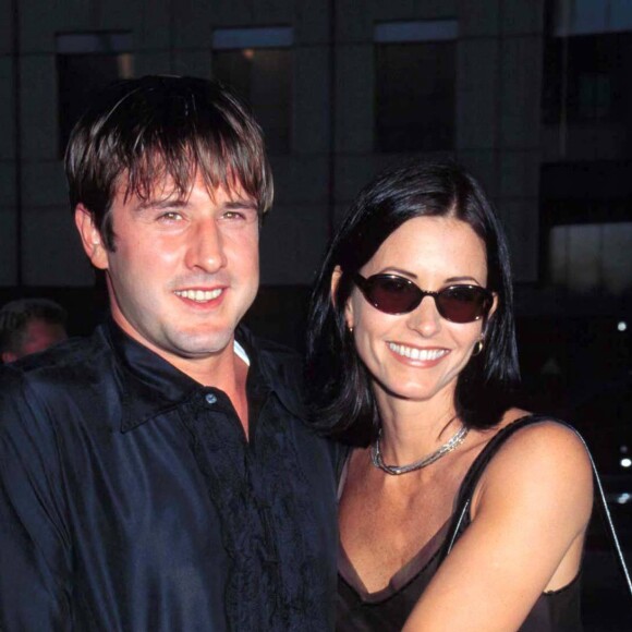 Courteney Cox et David Arquette - Première du film "Even After". Los Angeles. Le 30 juillet 1998.