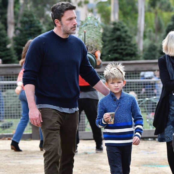 Ben Affleck et son ex Jennifer Garner sont allés assister à la messe dominicale avec leurs enfants Violet, Seraphina et Samuel à Los Angeles. Le 1er décembre 2019.