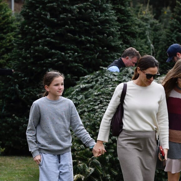 Ben Affleck et son ex Jennifer Garner sont allés assister à la messe dominicale avec leurs enfants Violet, Seraphina et Samuel à Los Angeles. Le 1er décembre 2019.