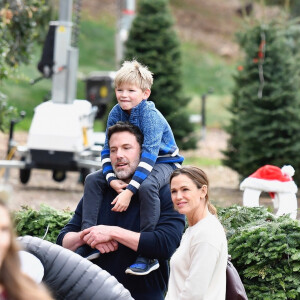 Ben Affleck et son ex Jennifer Garner sont allés assister à la messe dominicale avec leurs enfants Violet, Seraphina et Samuel à Los Angeles. Le 1er décembre 2019.