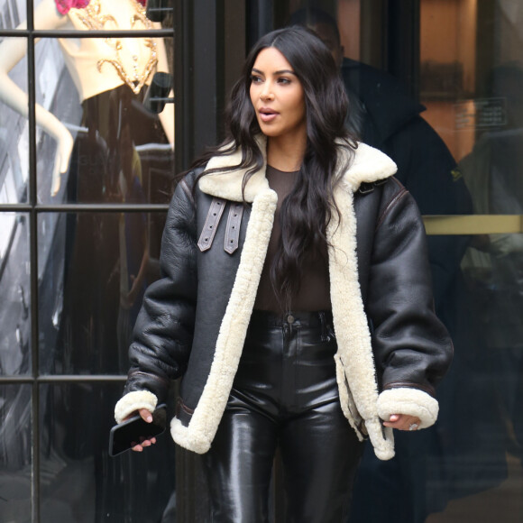 Kim Kardashian et son mari Kanye West quittent l'hôtel Ritz-Carlton à New York, le 7 novembre 2019.