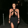 Kim Kardashian assiste aux Hollywood Beauty Awards, habillée d'une robe Thierry Mugler. Hollywood, le 17 février 2019.