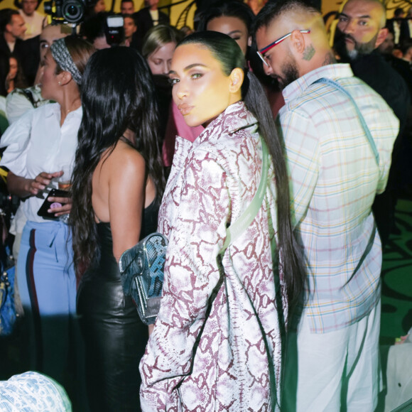 Kim Kardashian assiste au défilé Dior, collection homme automne-hiver 2020, au Musée Rubell. Miami, le 3 décembre 2019.