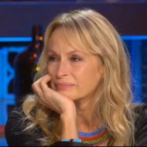 Estelle Lefebure en larmes le 3 décembre 2019 sur France 2.