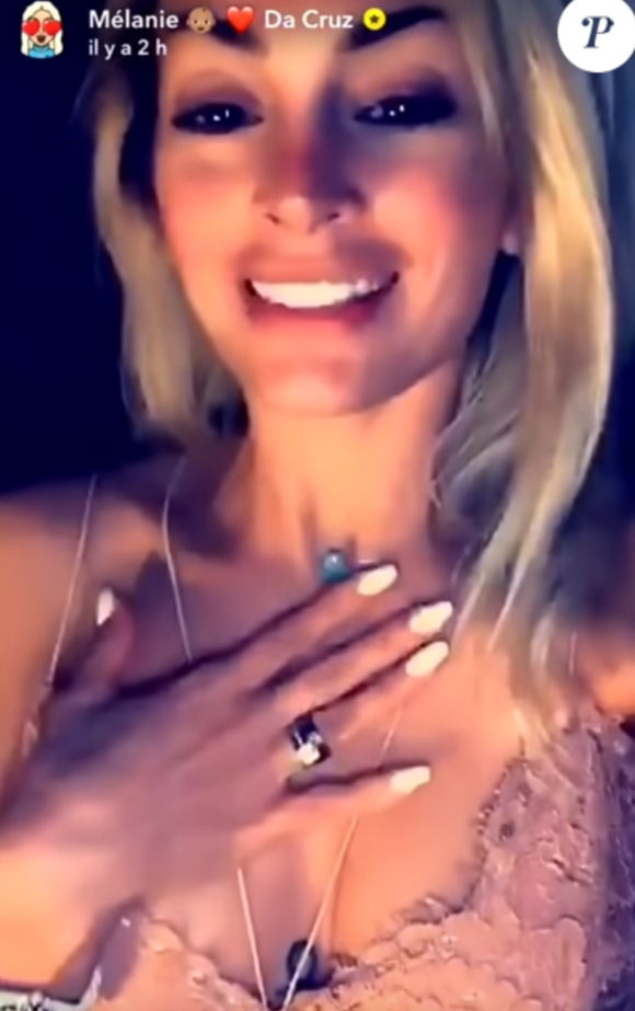 Mélanie Da Cruz fiancée à Anthony Martial - Story Snapchat, 24 mars 2019