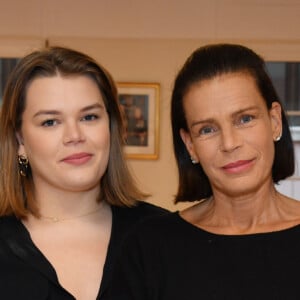 Exclusif - La princesse Stéphanie de Monaco et sa fille Camille Gottlieb - La princesse Stéphanie de Monaco et sa fille Camille ont remis des colis aux ainés monégasques au Foyer Rainier III à Monaco. Le 18 novembre 2019. © Bruno Bebert / PRM / Bestimage