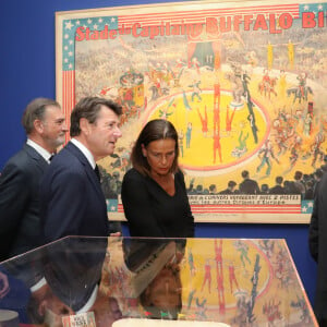 Exclusif - Robert Roux, conseiller municipal de la ville de Nice, Gérard Baudoux, adjoint au maire de la ville de Nice, Christian Estrosi, le maire de Nice, la princesse Stéphanie de Monaco et Jean Pierre Barbero, le directeur du musée durant le vernissage de l'exposition Le Cercle Enchanté, Collections du Docteur Alain Frère, au musée Masséna à Nice le 7 novembre 2019. © Olivier Huitel/PRM/Bestimage