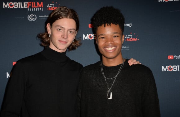 Paul Manniez et Noah Deric - Photocall du "Mobile Film Festival" au cinéma MK2 à Paris le 3 décembre 2019. © Veeren/Bestimage