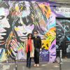 Anna Karina et Laurent Balandras devant le 5 bis, rue de Verneuil lors du lancement officiel de l'association Serge Gainsbourg au cabaret Don Camilo à Paris, le 2 avril 2017. © Guirec Coadic/Bestimage